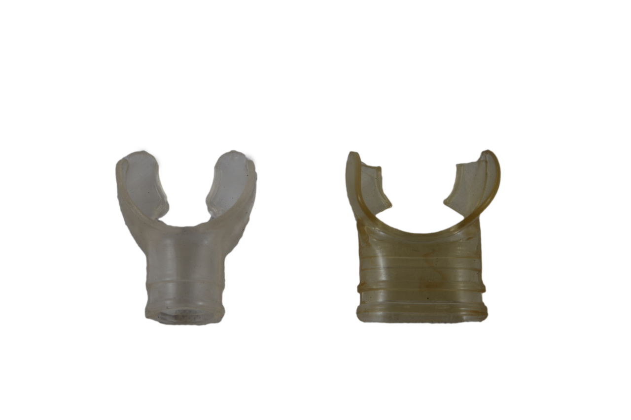 Embout tuba frontal en silicone - POwerfins concepteur et coproducteur de  voilures pour les mono et bipalmes en fibre de verre et en carbone.